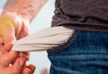 5 erros comuns que pessoas pobres cometem – por isso, não ficam ricas!