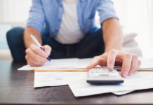 Saiba como fazer o seu 13º salário render mais