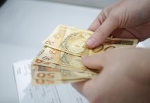 Descubra quais os juros da antecipação do 13º salário nos principais bancos