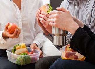 Descubra 7 dicas para montar uma marmita saudável para o trabalho